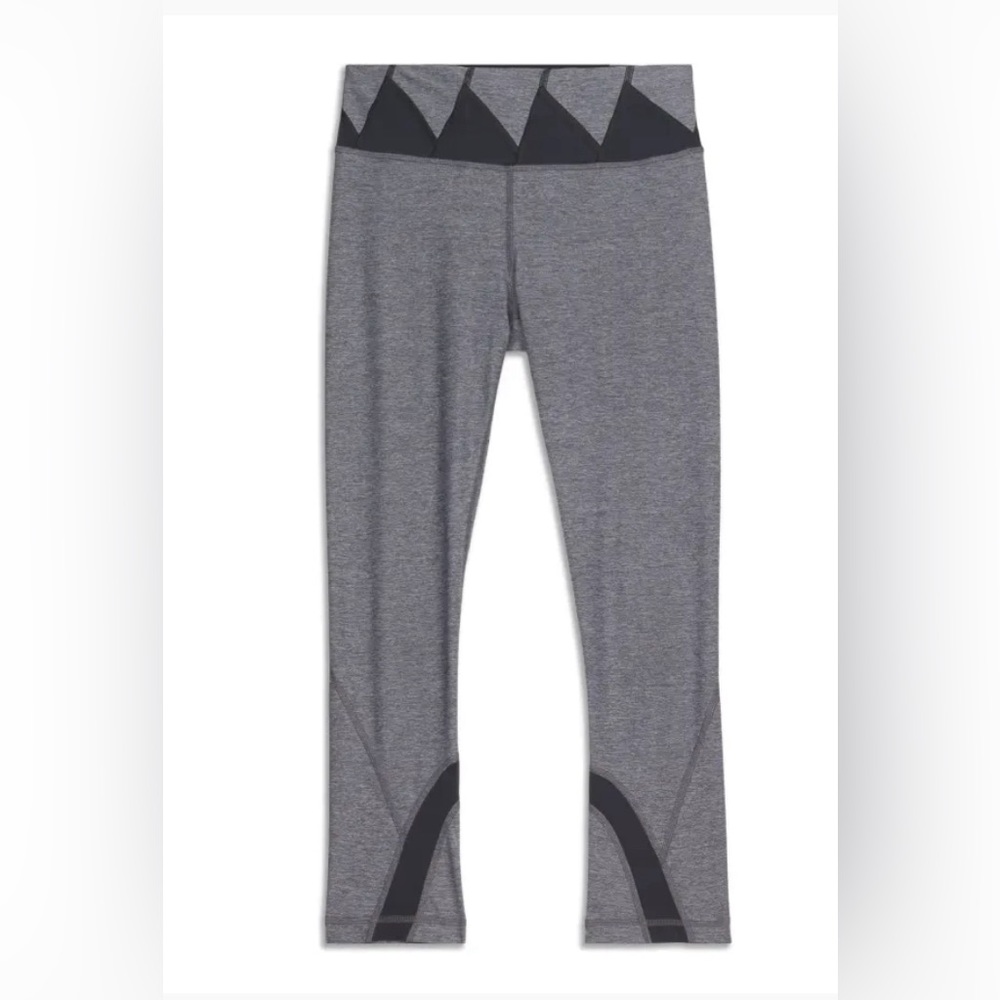 Lululemon Run: Inspire Crop II *All Full-On Luxtreme